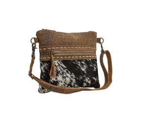6•7•8•1 DIAZ CANVAS AND HAIRON BAG MYRA BAG