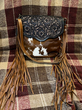 Load image into Gallery viewer, BLOSSOM HAND-TOOLED BAG 2•8•5•5
